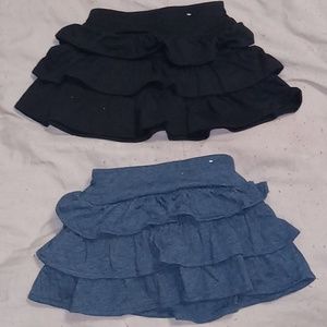 (2)12month Girl Skorts